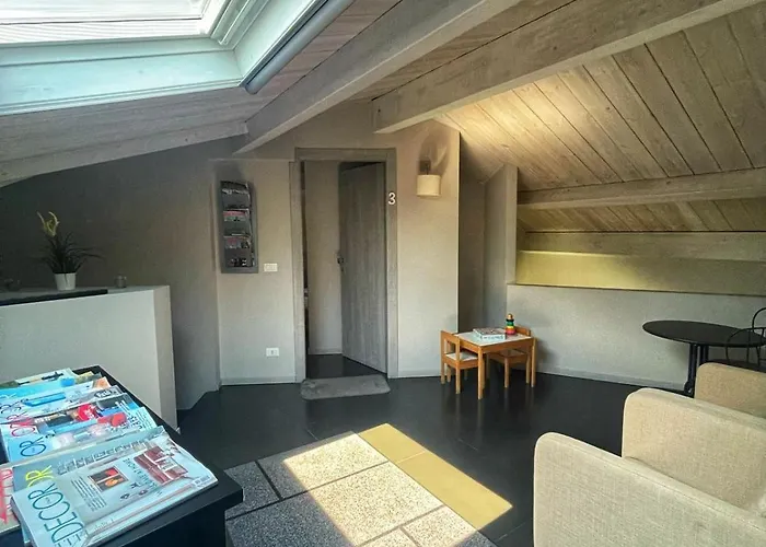 Sciara Biscari 4*