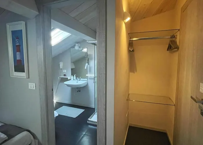 Sciara Biscari 4*