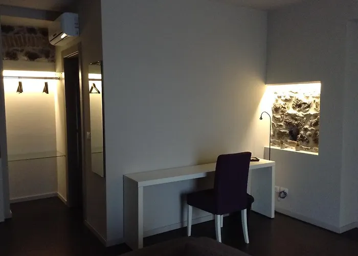 Sciara Biscari 4*
